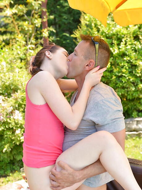 Svelte spanish young Amber Nevada drilled by cock outside