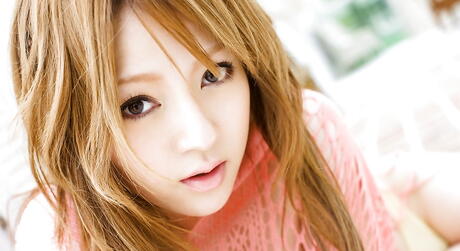 Hot japanese cutie Ria Sakurai in sexy posing gallery